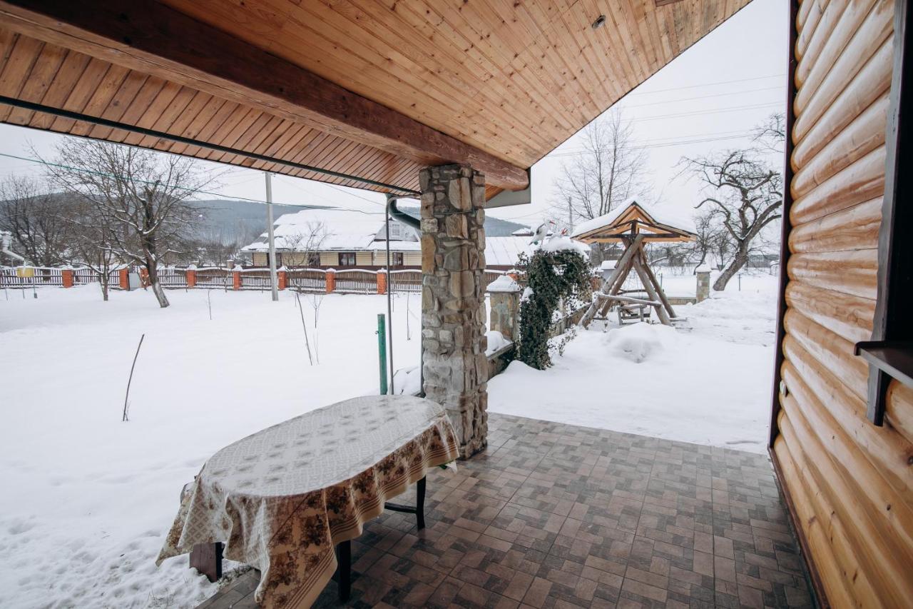 Садиба Федорчуків Гірська Хатина 1 Sheshory Exterior photo